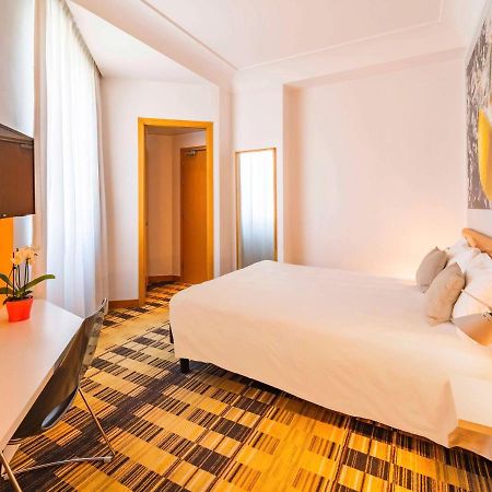 Отель Ibis Styles Napoli Garibaldi Экстерьер фото